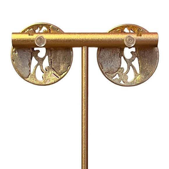 🤯5/$20🤯 Gold And Red Round Stud Earrings - Picture 4 of 4